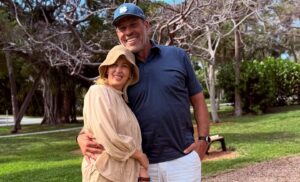 Who Is Tony Robbins? Biography, Net Worth, Books, Family & Inspiring